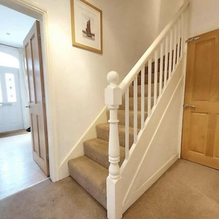 Holiday Home In Kidderminster Bagian luar foto